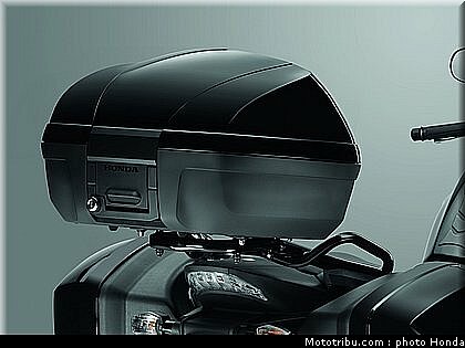 tnhonda_1000_cbf_2010_0070.jpg