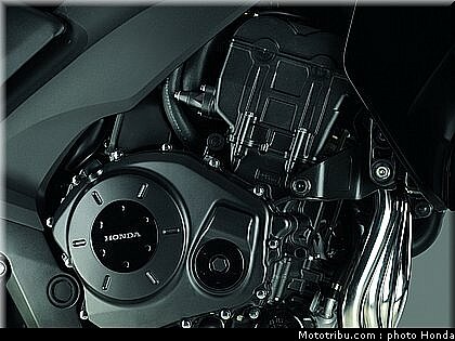 tnhonda_1000_cbf_2010_0076.jpg