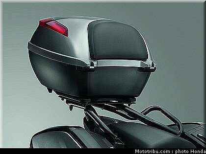 tnhonda_1000_cbf_2010_0096.jpg