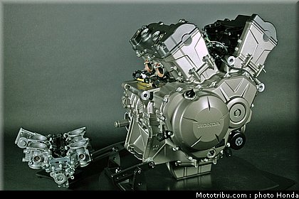honda_vfr_1200f_2010_moteur_027.jpg