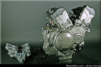 honda_vfr_1200f_2010_moteur_028.jpg