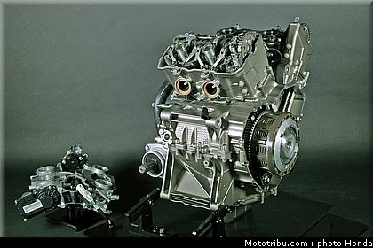 honda_vfr_1200f_2010_moteur_077.jpg