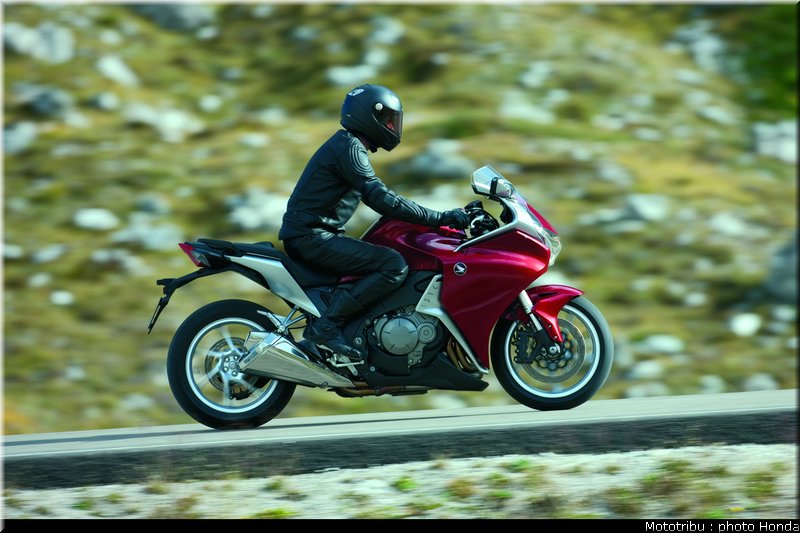 honda_1200vfr_2010_0013