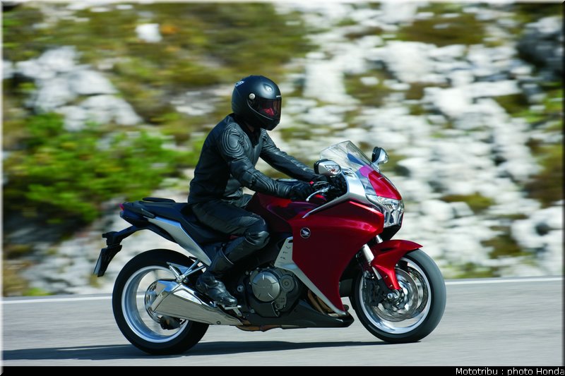 honda_1200vfr_2010_0014