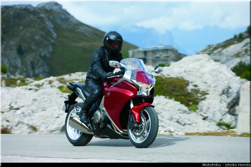 honda_1200vfr_2010_0016
