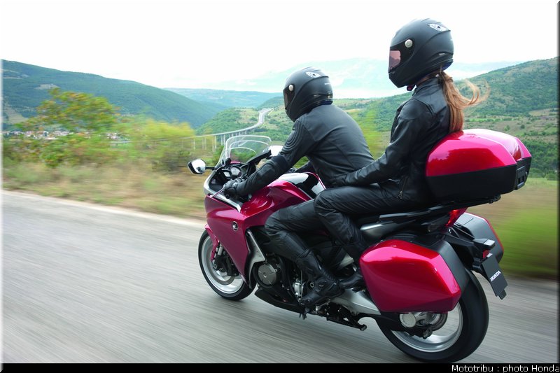 honda_1200vfr_2010_0020