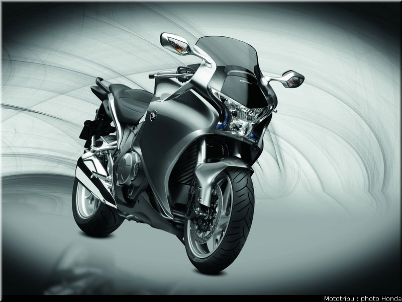 honda_1200vfr_2010_0030