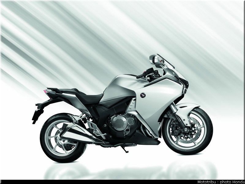 honda_1200vfr_2010_0033