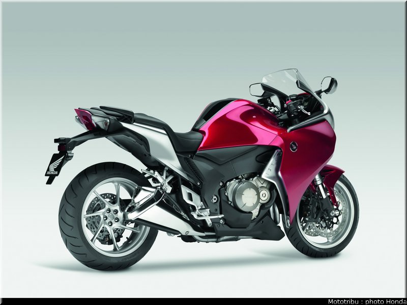 honda_1200vfr_2010_0041