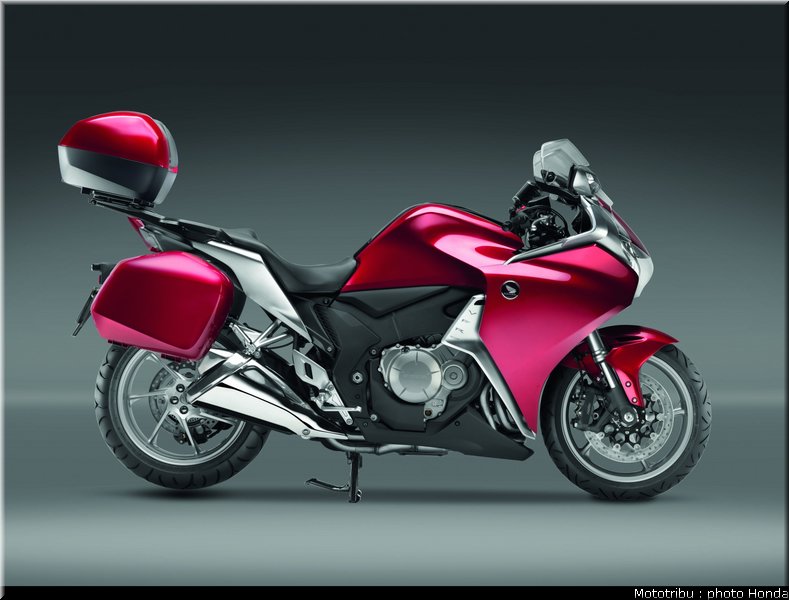 honda_1200vfr_2010_0046