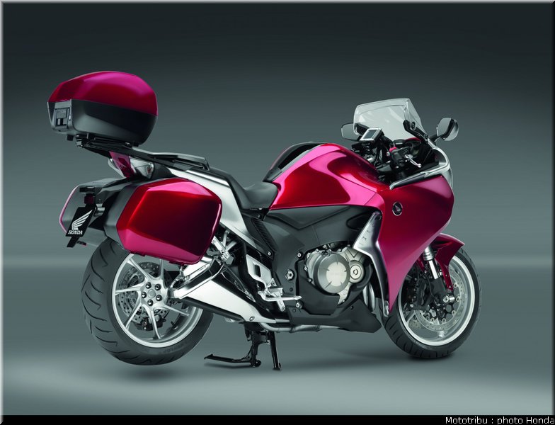 honda_1200vfr_2010_0048
