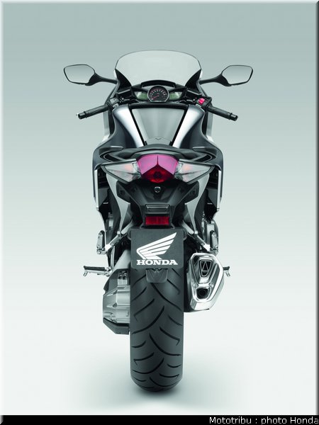 honda_1200vfr_2010_0056