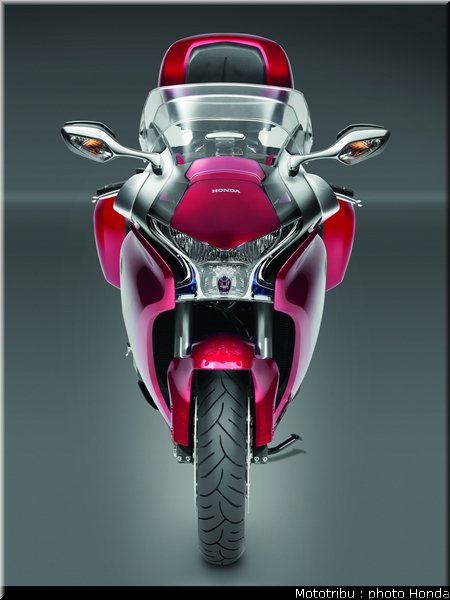 honda_1200vfr_2010_0058