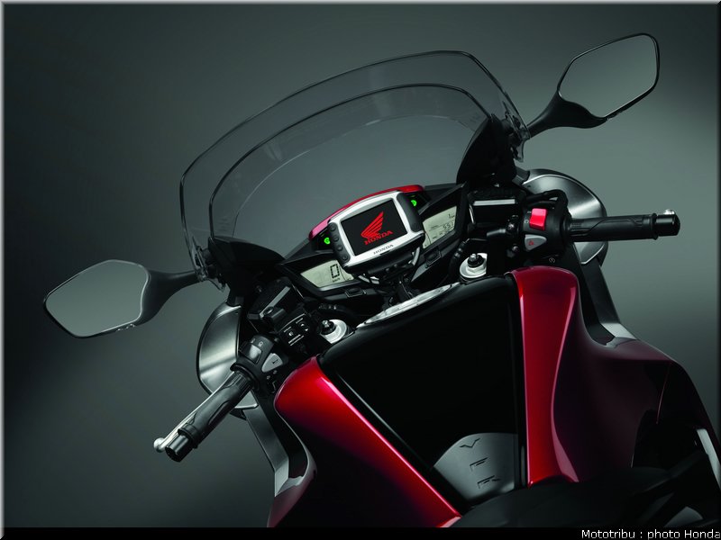honda_1200vfr_2010_0061