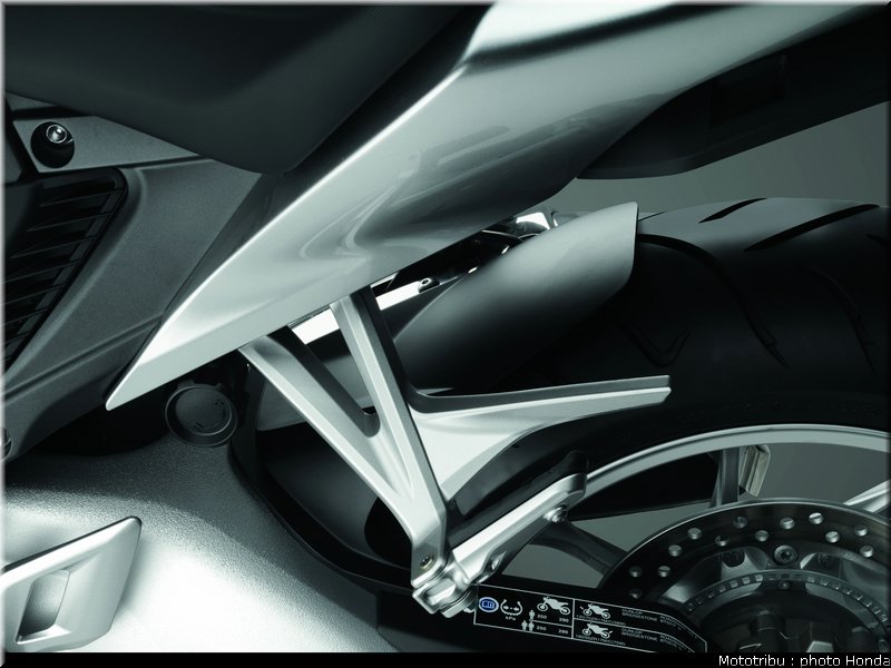 honda_1200vfr_2010_0068