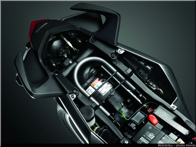honda_1200vfr_2010_0072