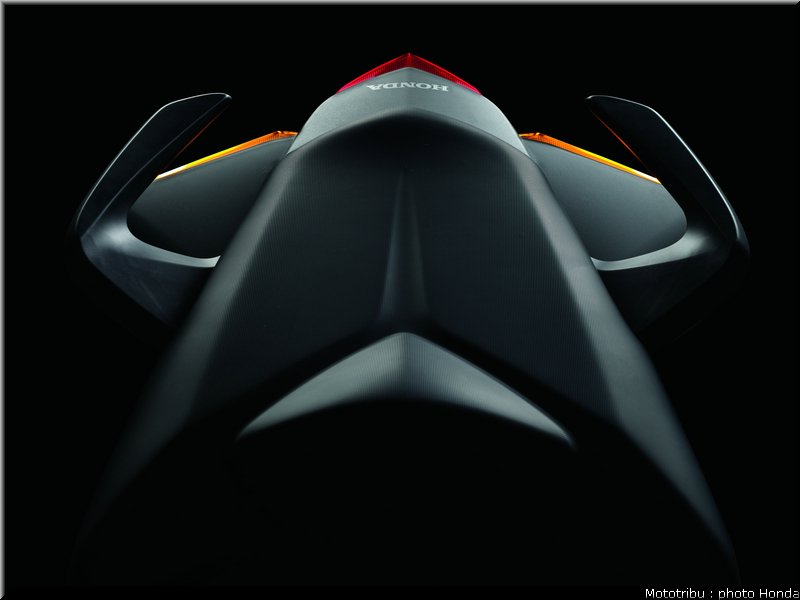 honda_1200vfr_2010_0082