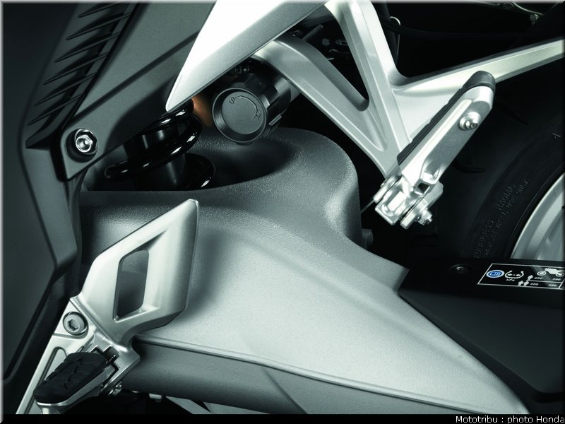 honda_1200vfr_2010_0095