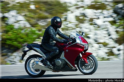 honda_1200vfr_2010_0014.jpg