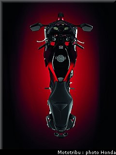 honda_1200vfr_2010_0023.jpg