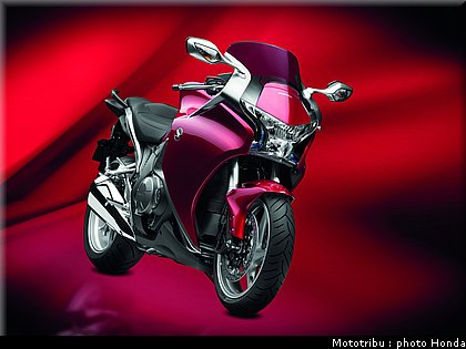 honda_1200vfr_2010_0024.jpg