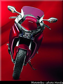 honda_1200vfr_2010_0028.jpg