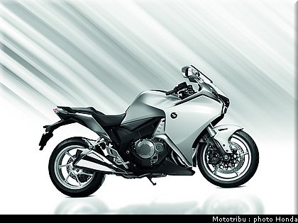 honda_1200vfr_2010_0033.jpg