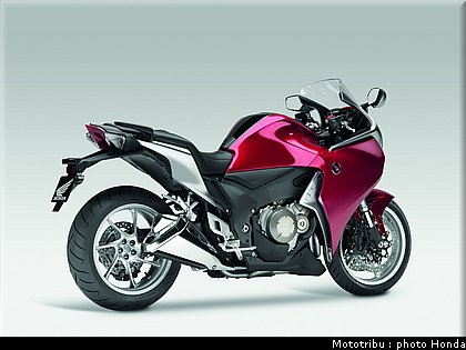 honda_1200vfr_2010_0041.jpg