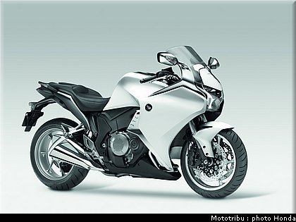 honda_1200vfr_2010_0044.jpg