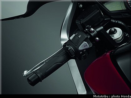 honda_1200vfr_2010_0064.jpg