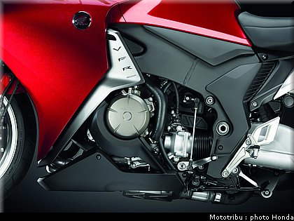 honda_1200vfr_2010_0073.jpg