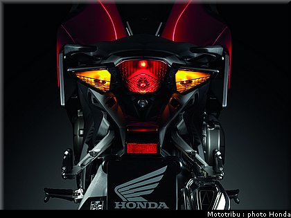 honda_1200vfr_2010_0107.jpg