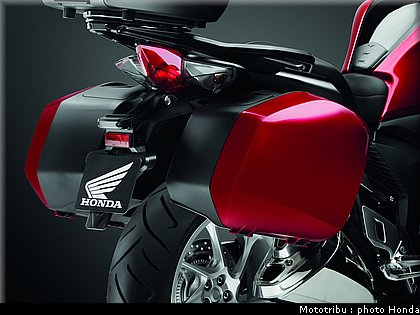 honda_1200vfr_2010_0111.jpg