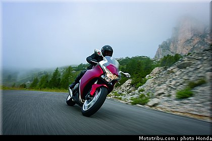 honda_1200vfr_2010_0007.jpg