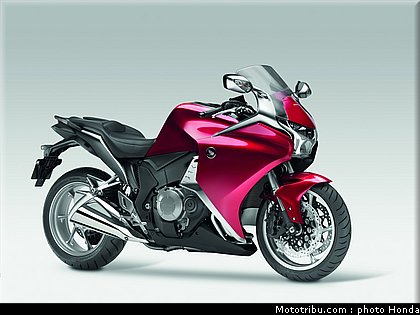 honda_1200vfr_2010_0035.jpg
