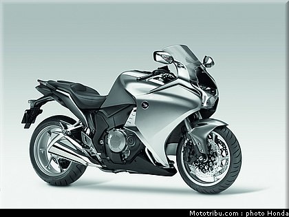 honda_1200vfr_2010_0037.jpg