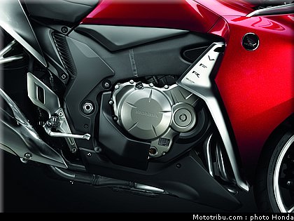 honda_1200vfr_2010_0058.jpg