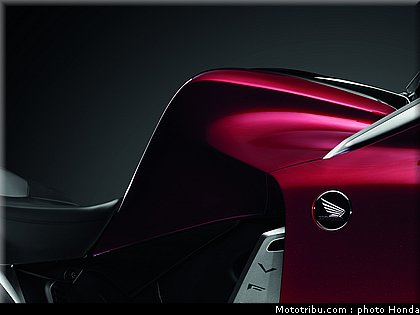 honda_1200vfr_2010_0064.jpg