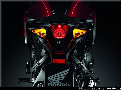 honda_1200vfr_2010_0090.jpg