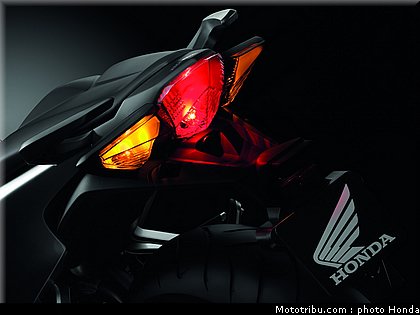 honda_1200vfr_2010_0091.jpg