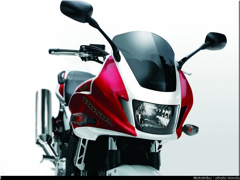 honda_cb1300sc_abs_2010_5