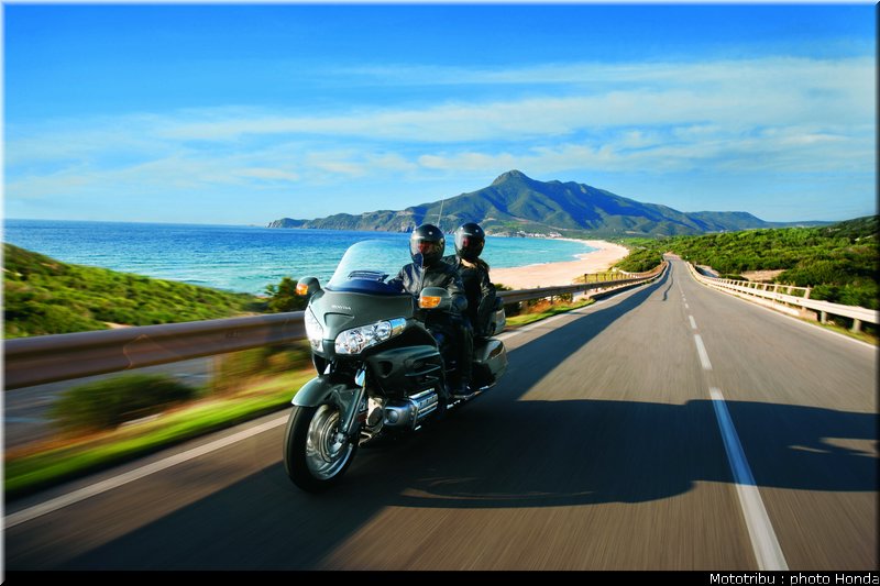 honda_goldwing_2010_002
