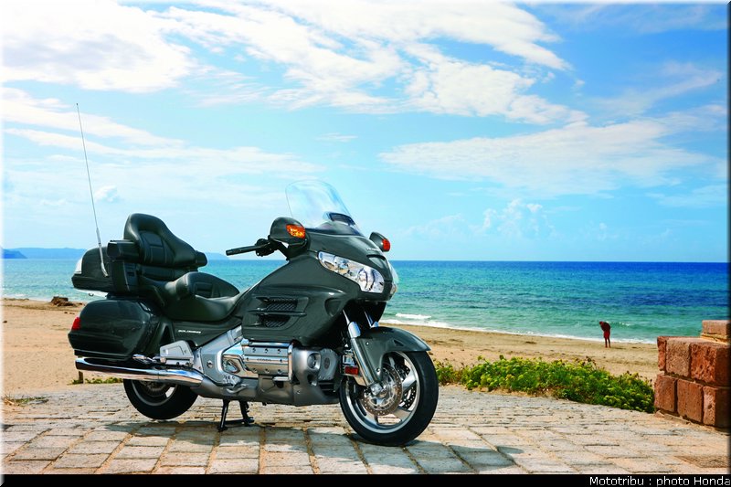 honda_goldwing_2010_006