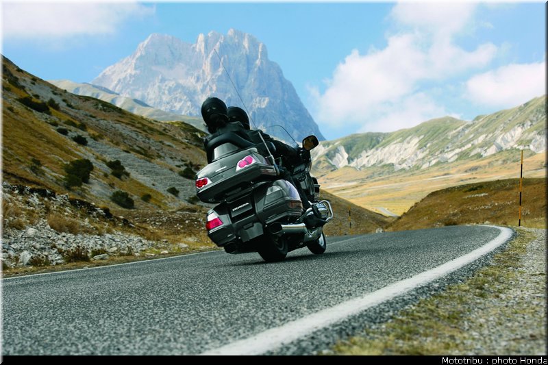 honda_goldwing_2010_011