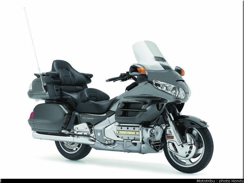 honda_goldwing_2010_018
