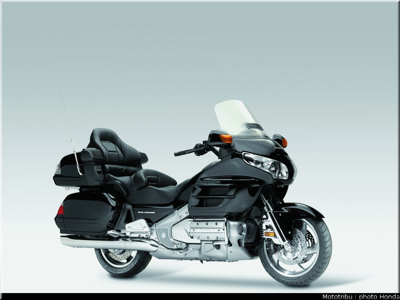 honda_goldwing_2010_020