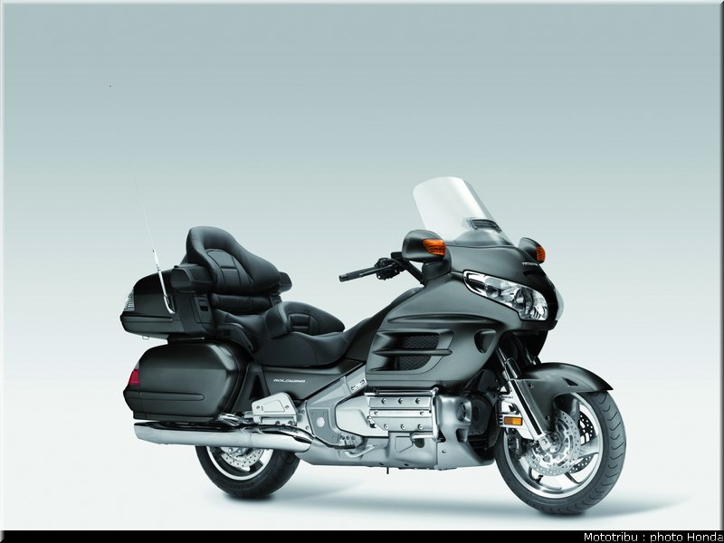 honda_goldwing_2010_021