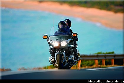 honda_goldwing_2010_001.jpg