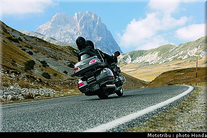 honda_goldwing_2010_011.jpg