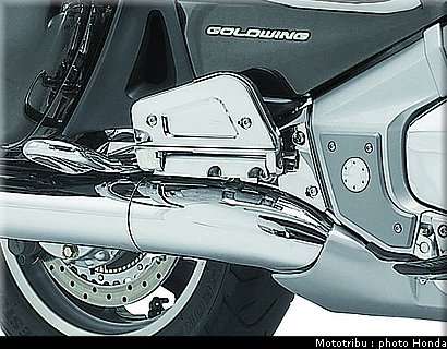 honda_goldwing_2010_025.jpg